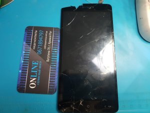 Подробнее о статье Замена стекла на телефоне